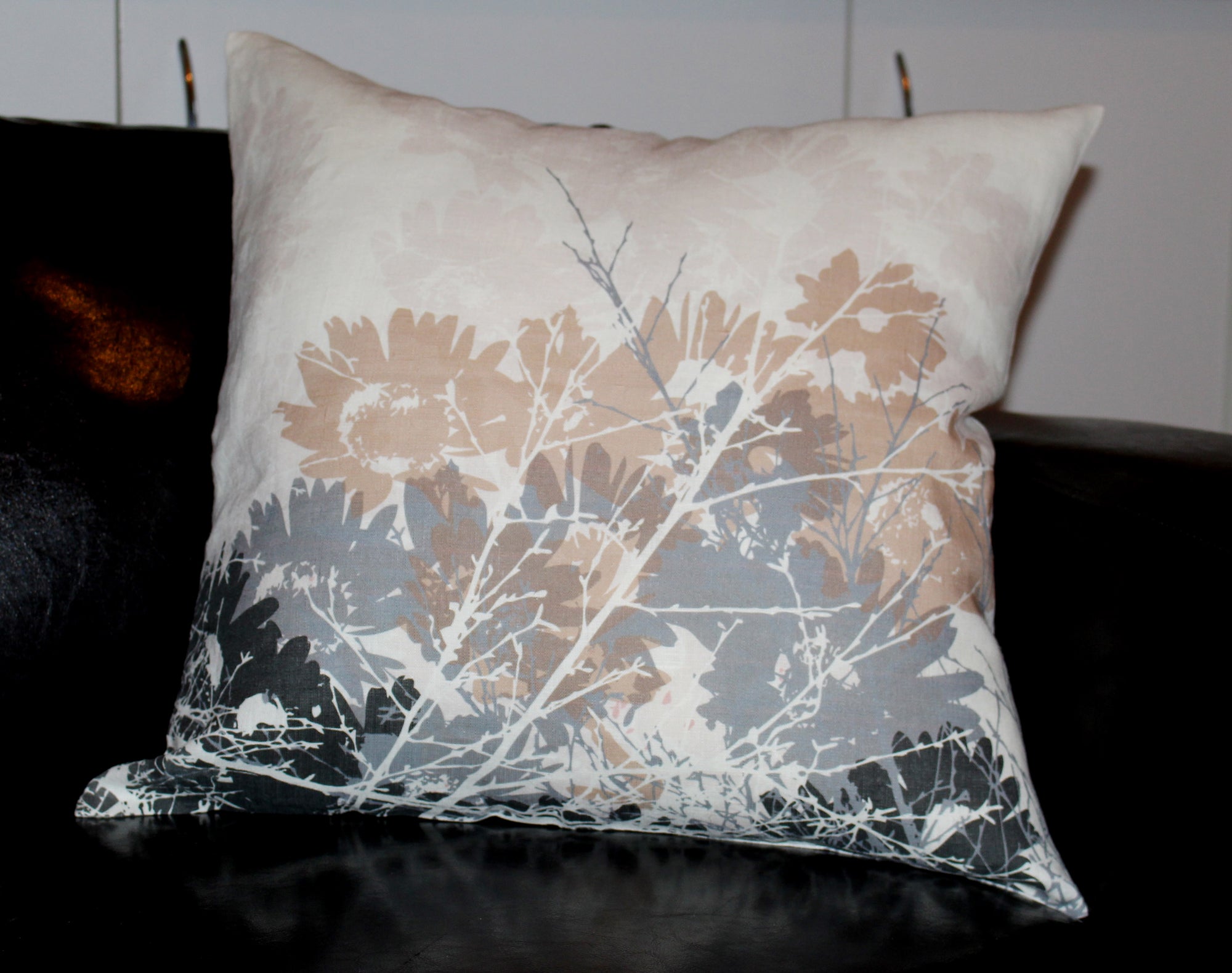 Púði - Hönnun: Hjartalag - Alúð framhlið