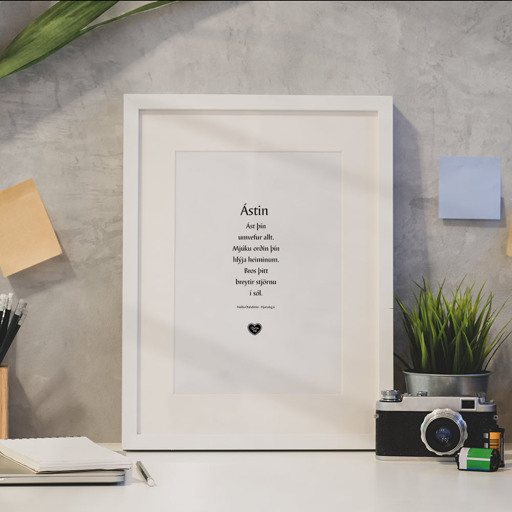 Ástin - ljóð eftir Huldu Ólafsdóttur - Plakat