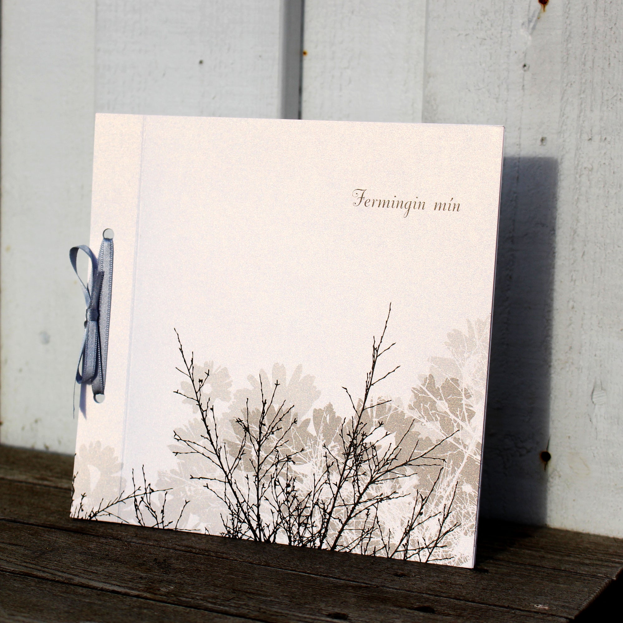 Gestabók fyrir fermingar - Fermingin mín - hvít og grátóna
