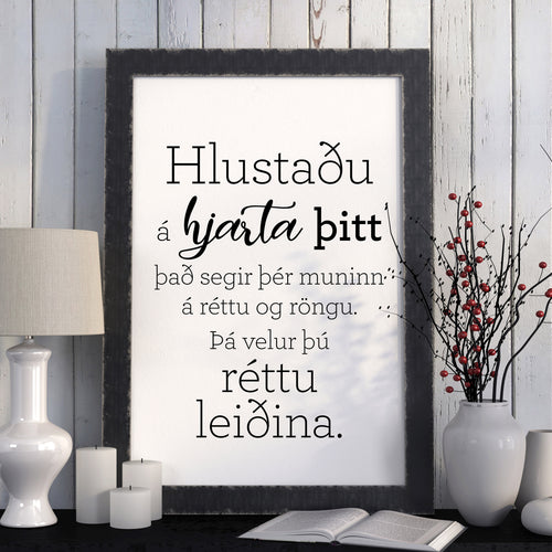 Plakat með gullkorni eftir Huldu Ólafsdóttur - Hlustaðu á hjarta þitt