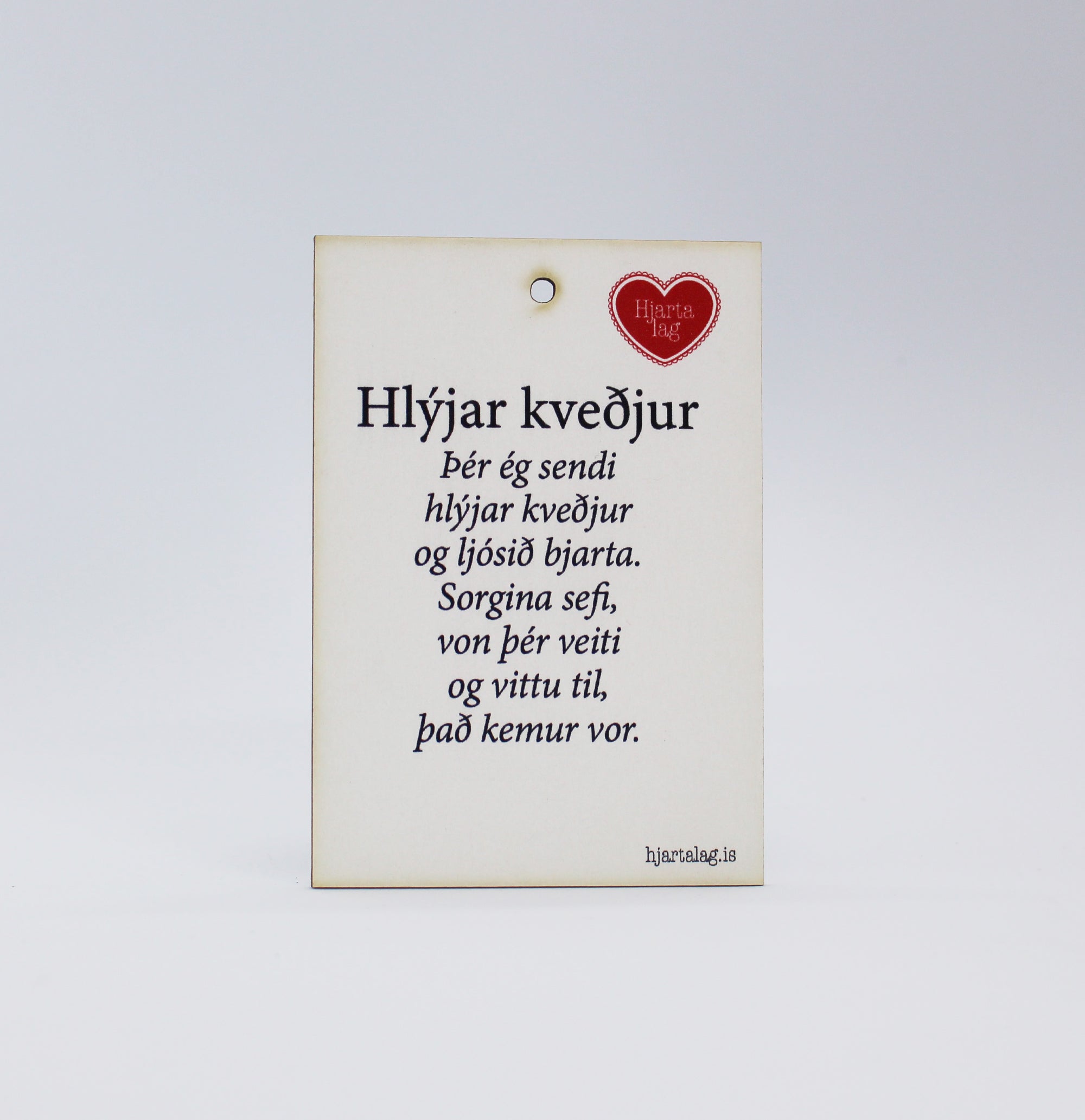 Hlýjar kveðjur - ljóð eftir Huldu Ólafsdóttur