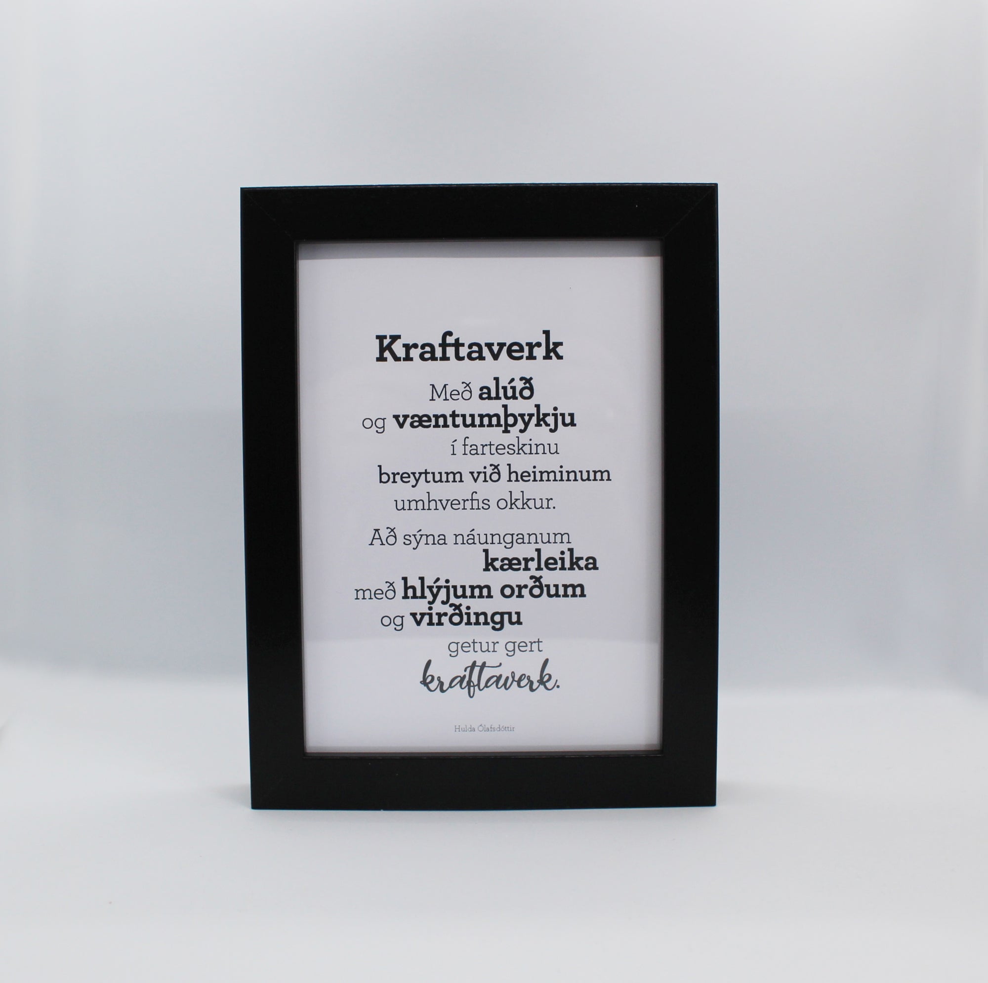 Kraftaverk - Gullkorn í ramma - Texti eftir Huldu Ólafsdóttur