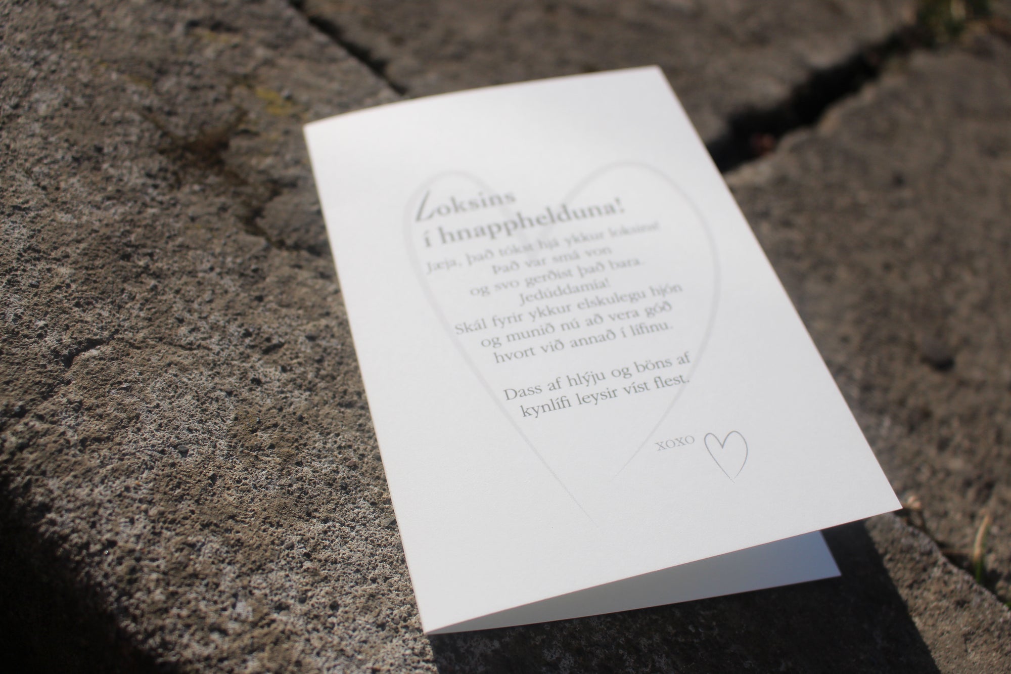 Tækifæriskort - Loksins í hnapphelduna. Texti: Hulda Ólafsdóttir/Hjartalag