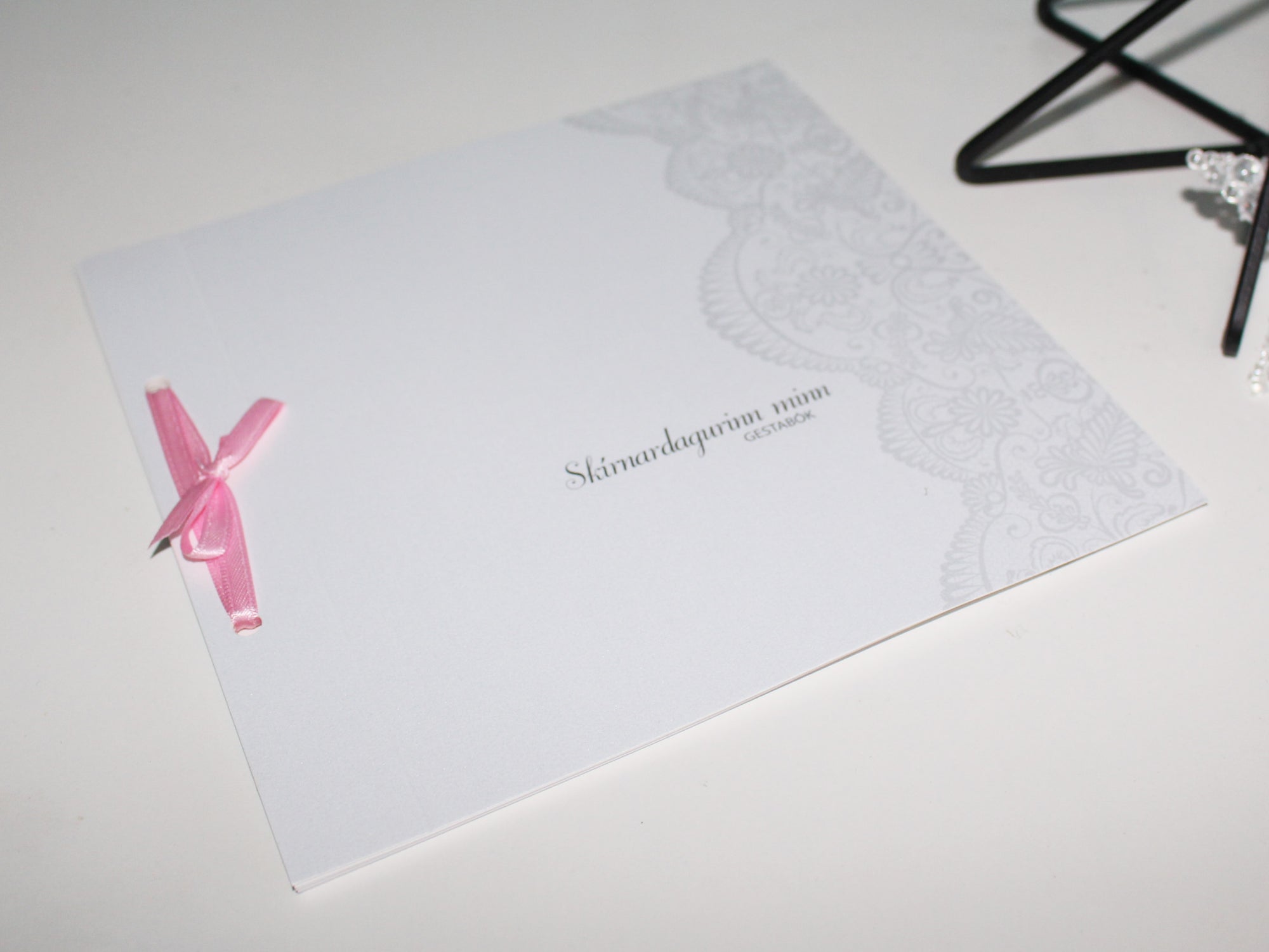 Gestabók fyrir skírn - Hönnun Hjartalag