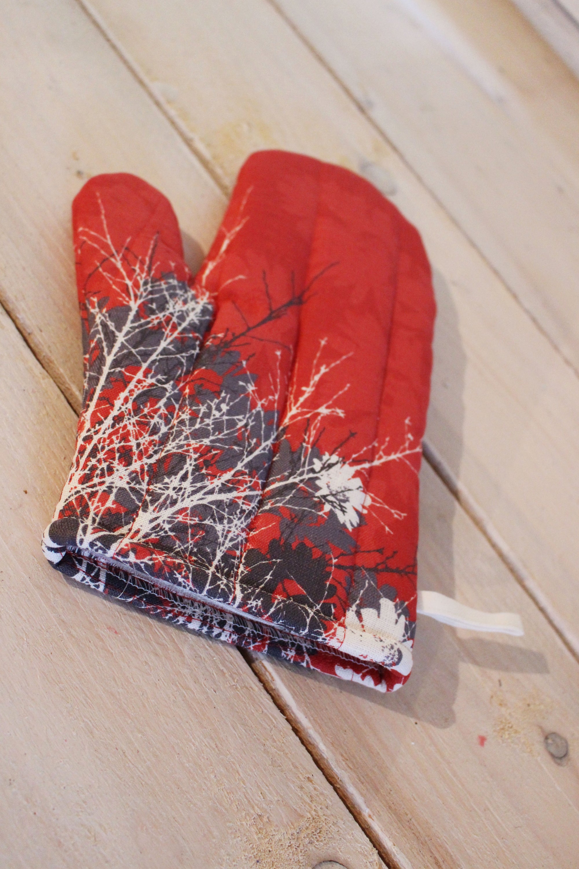 Ofnhanski- Hönnun Hjartalag - Kærleikur